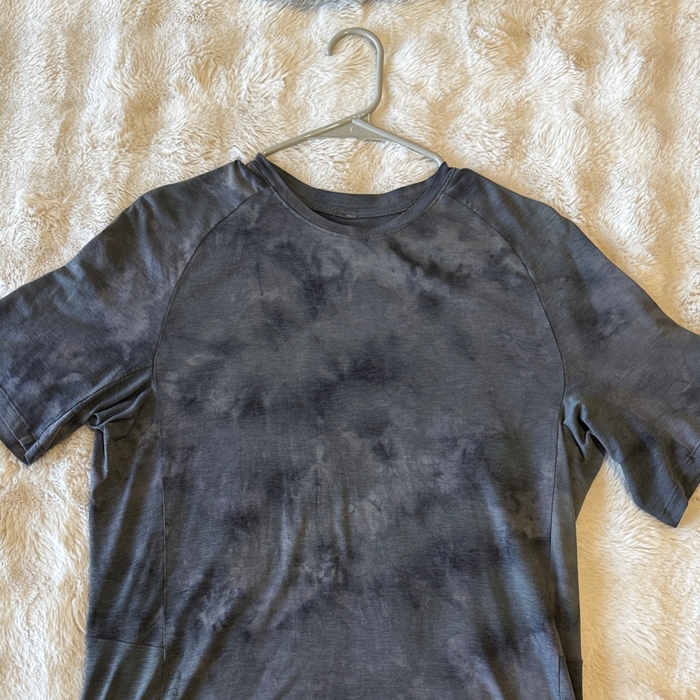Lululemon Shirt